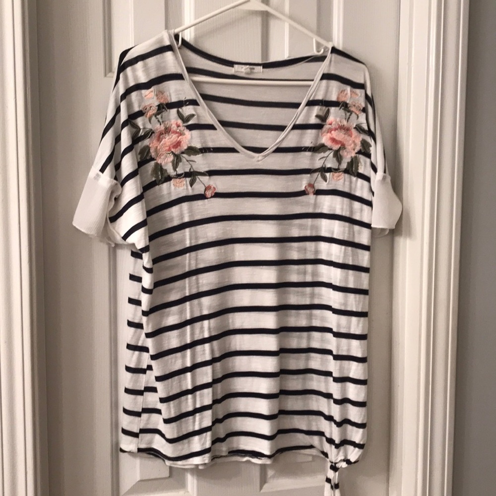 Floral Shirt - Chiffon sleeves, tie bottom